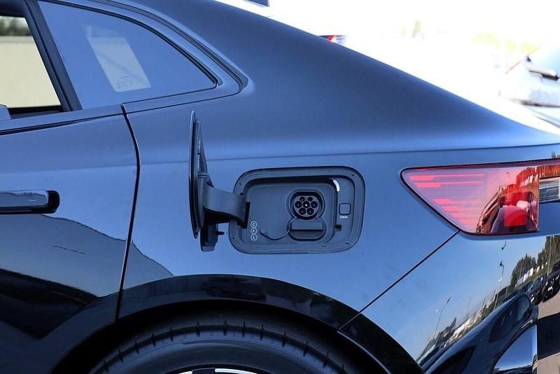 Preto Novo 2025 Polestar 4 Performance SUV | € 74.500 - Imagem 1/4