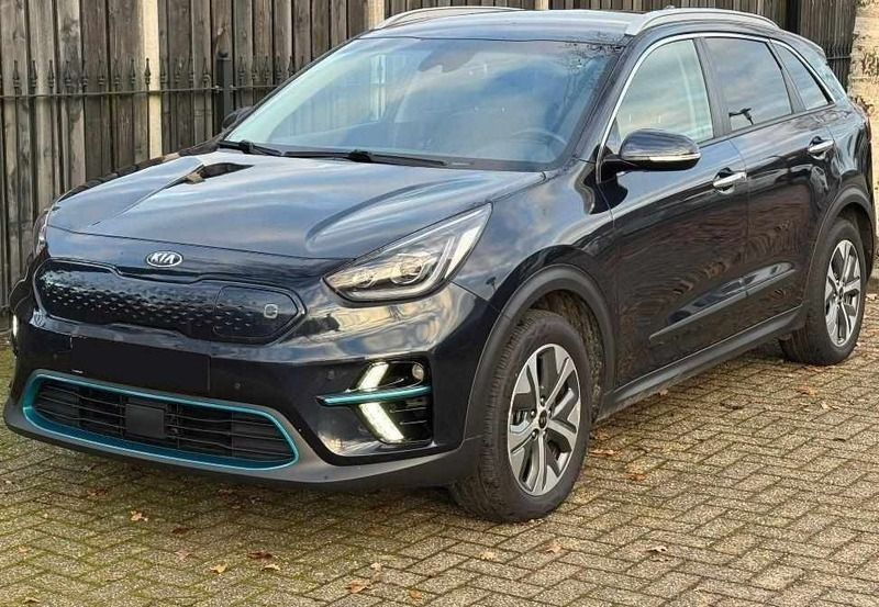 Azul Usado 2019 Kia e-Niro SUV | € 17.999 (Preço justo) - Imagem 1/4