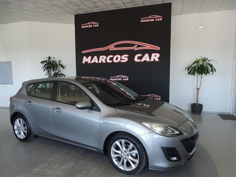 Cinzento Usado 2009 Mazda 3 Comfort Citadino | € 7.400 (Preço elevado) - Imagem 1/4