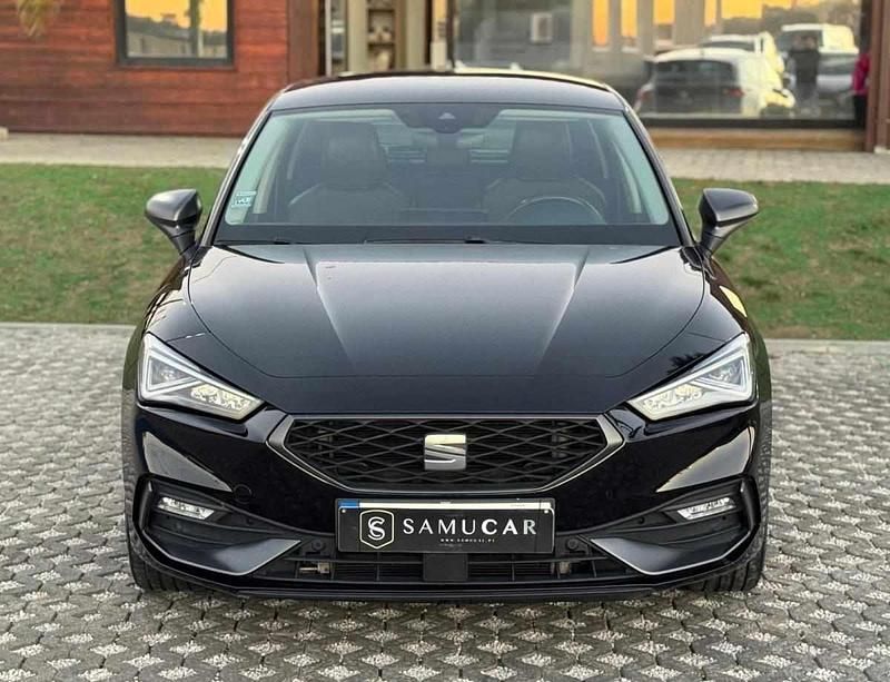 Usado Seat Leon FR 204 HP (150 kW) 2021 Preto Citadino
