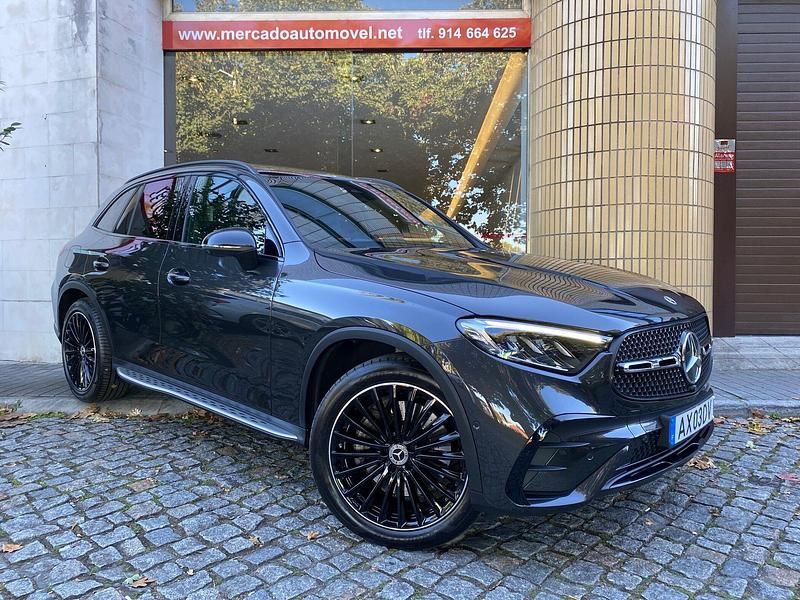 Cinza Usado 2023 Mercedes GLC220 Advanced SUV | € 63.900 (Preço justo) - Imagem 1/4