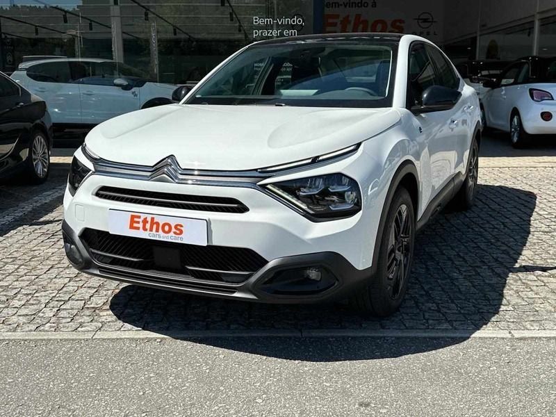 Branco Usado 2024 Citroën e-C4 | € 32.000 (Caro) - Imagem 1/4