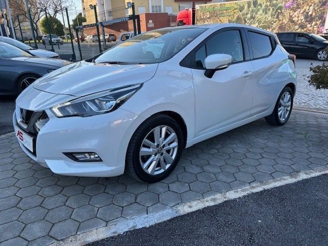 Usado Nissan Micra Acenta 100 HP (73 kW) 2019 Branco Citadino