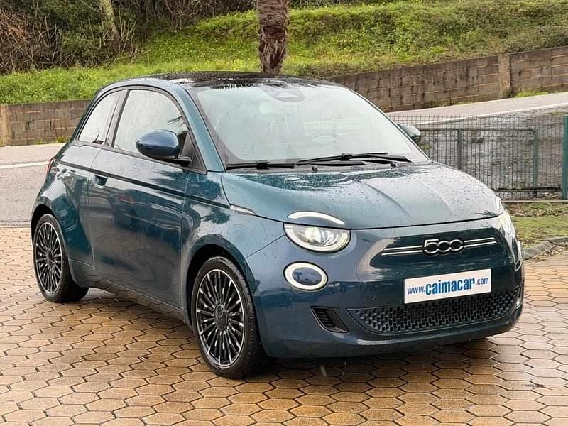 Usado Fiat 500e 86 kW (118 HP) 2022 Verde