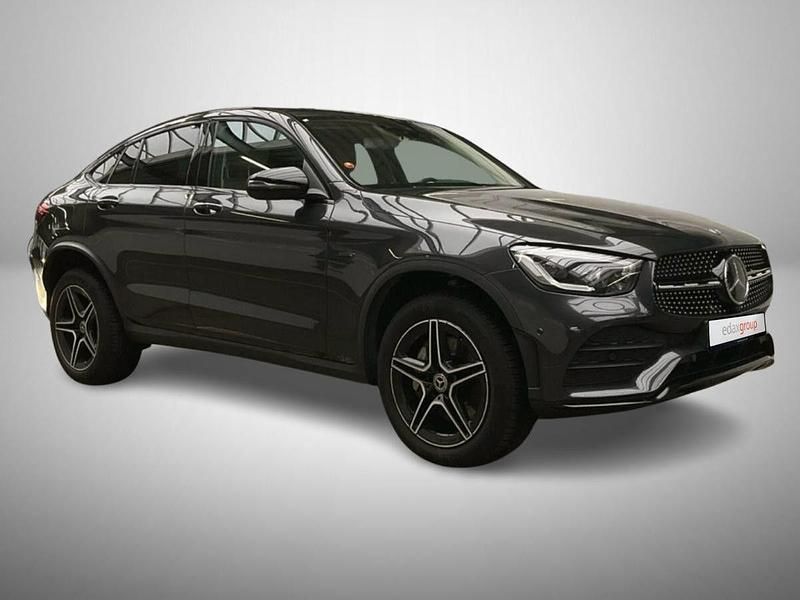 Preto Usado 2020 Mercedes GLC300 Coupé | € 48.990 (Preço elevado) - Imagem 1/4