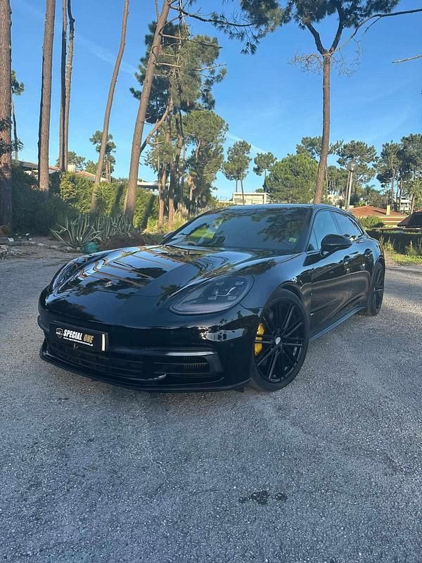 Preto Usado 2018 Porsche Panamera Sport Turismo | € 57.900 (Preço justo) - Imagem 1/4