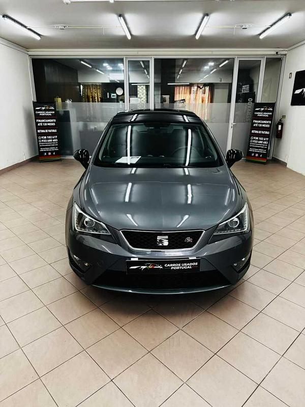 Usado Seat Ibiza FR 110 HP (80 kW) 2016 Cinzento