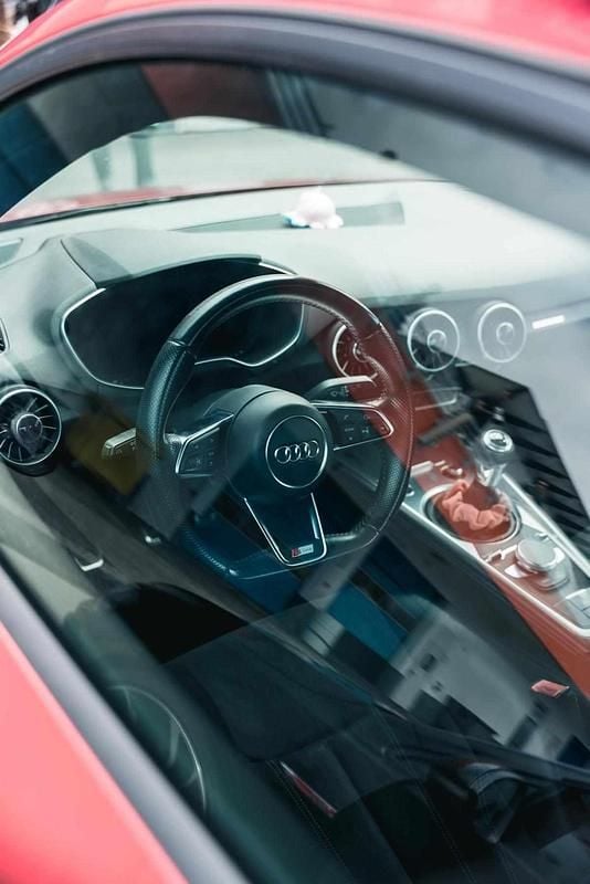 Usado Audi TT Premium 230 HP (169 kW) 2015 Vermelho Coupé