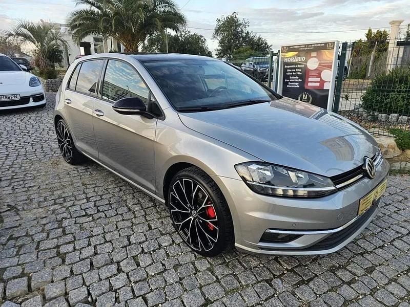 Usado VW Golf VII 116 HP (85 kW) 2020 Cinza
