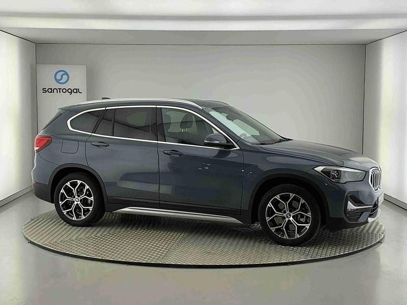 Cinzento Usado 2021 BMW X1 SUV | € 31.990 (Preço elevado) - Imagem 1/4