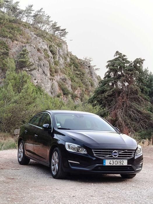 Usado 2014 Volvo S60 Sedan | € 8.100 - Imagem 1/4