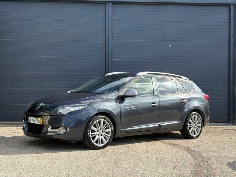Cinzento Usado 2013 Renault Mégane III Carrinha | € 10.500 (Preço elevado) - Imagem 1/4