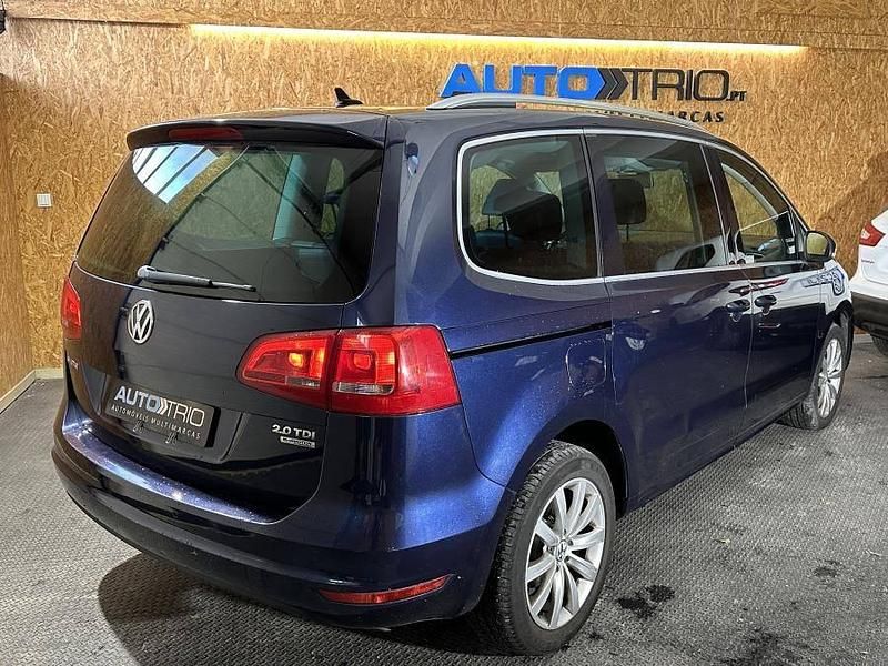 Usado VW Sharan 140 HP (102 kW) 2010 Azul Monovolume