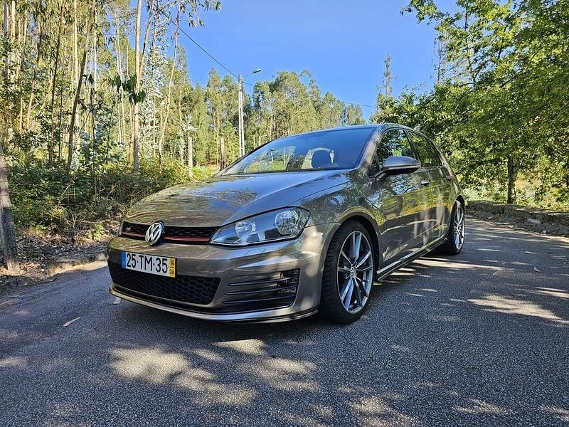 Usado 2014 VW Golf VII GTI Sedan | € 9.800 (Preço elevado) - Imagem 1/4