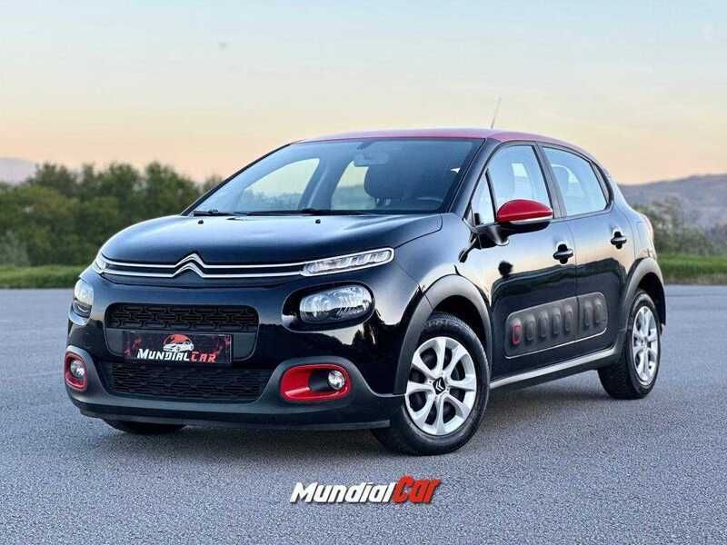 Preto Usado 2019 Citroën C3 Citadino | € 14.900 (Caro) - Imagem 1/4