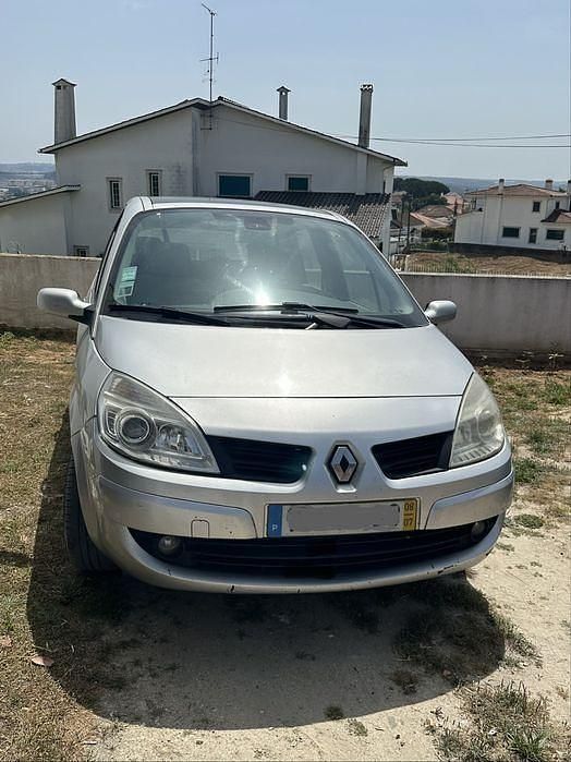 Usado 2007 Renault Scénic II Monovolume | € 2.500 (Preço justo) - Imagem 1/4