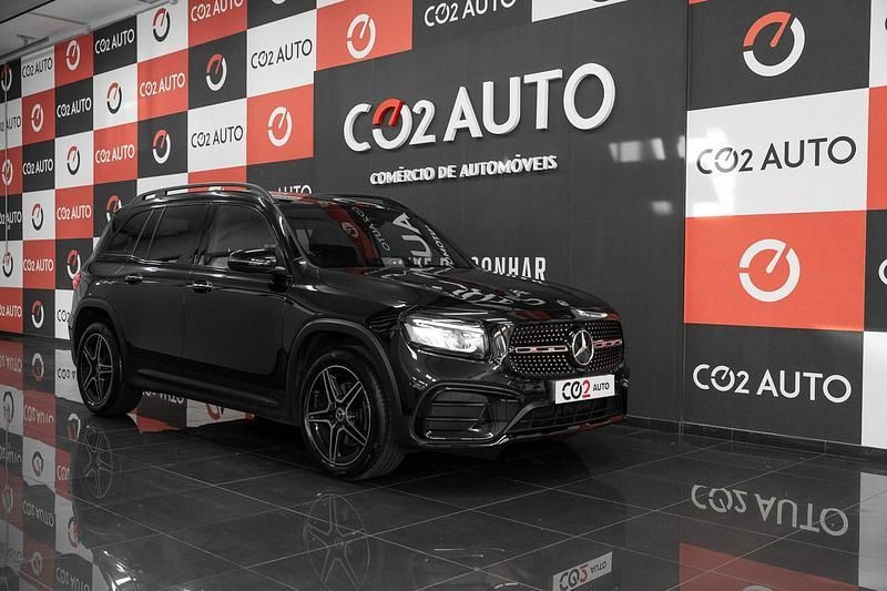 Preto Usado 2024 Mercedes GLB180 AMG line SUV | € 49.900 (Preço elevado) - Imagem 1/4
