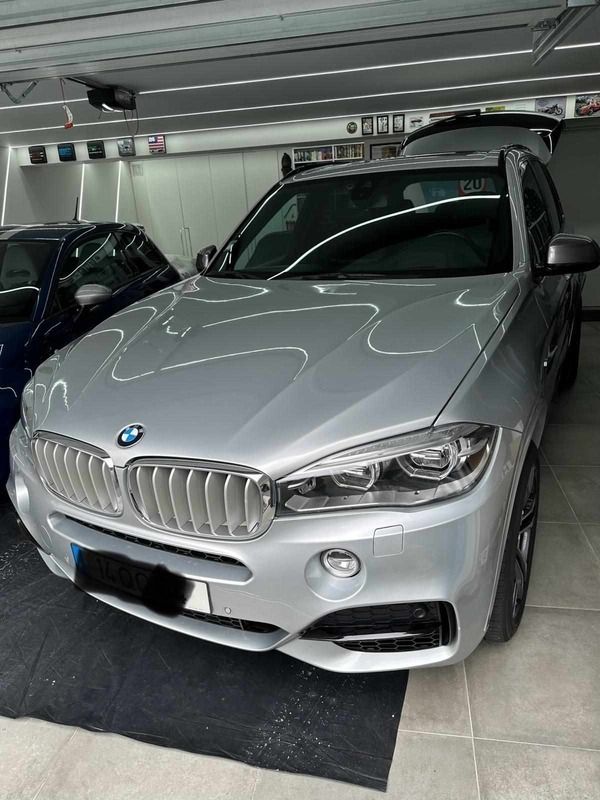 Cinzento Usado 2015 BMW X5 SUV | € 34.550 (Preço justo) - Imagem 1/4