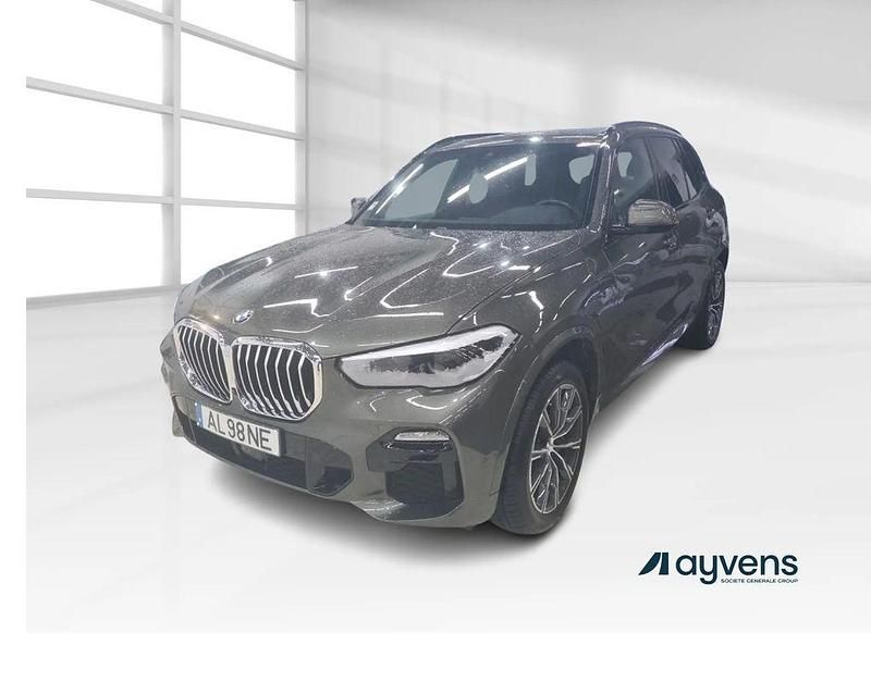 Cinza Usado 2021 BMW X5 SUV | € 58.900 - Imagem 1/4