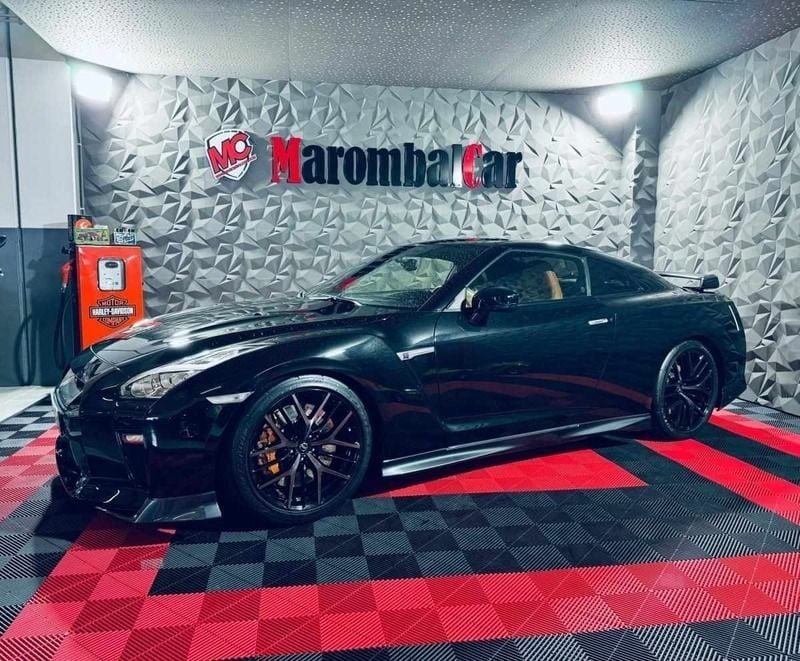 Preto Usado 2017 Nissan GT-R GT Coupé | € 159.990 - Imagem 1/4