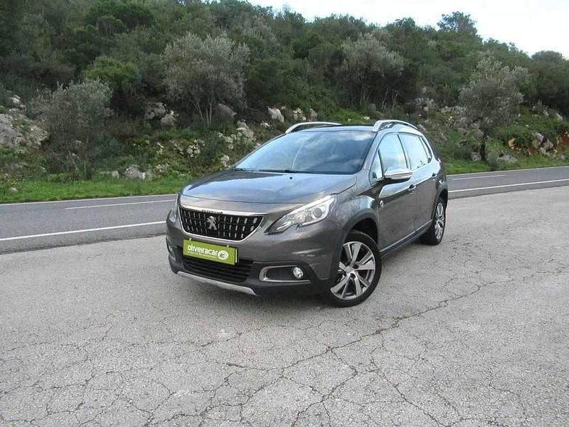 Cinzento Usado 2016 Peugeot 2008 SUV | € 12.250 (Preço justo) - Imagem 1/4