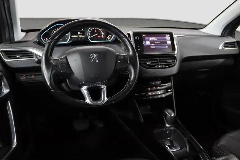 Usado Peugeot 2008 110 HP (80 kW) 2018 Branco SUV