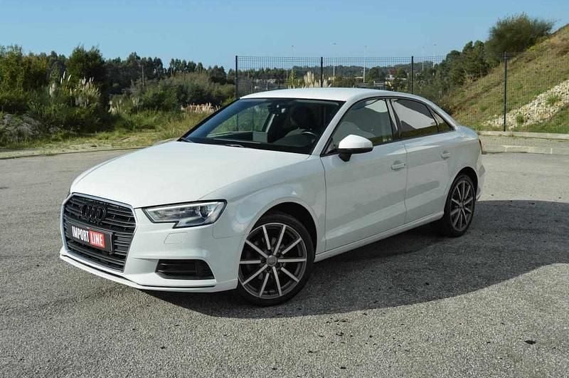 Branco Usado 2018 Audi A3 Premium Sedan | € 14.500 (Preço justo) - Imagem 1/4
