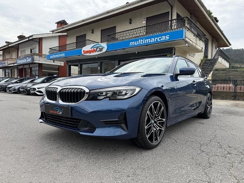 Usado BMW 320 Sport Line 204 HP (150 kW) 2021 Azul Carrinha