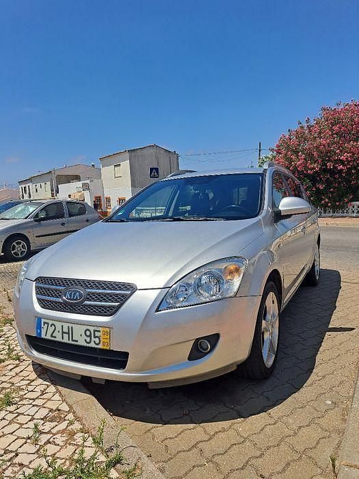Usado 2009 Kia Ceed Sedan | € 4.700 (Preço elevado) - Imagem 1/4