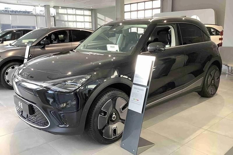 Preto Novo 2025 Smart #1 Edition #1 SUV | € 47.765 (Caro) - Imagem 1/4