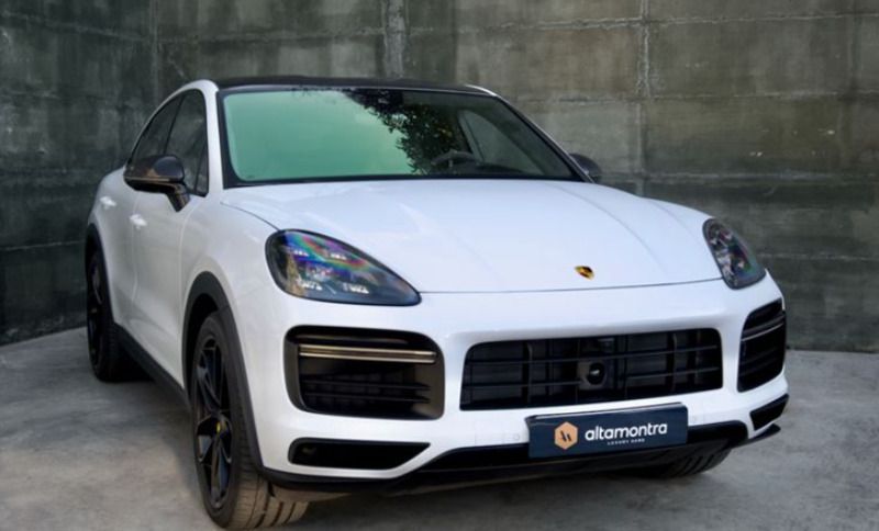 Branco Usado 2020 Porsche Cayenne SUV | € 160.900 - Imagem 1/4