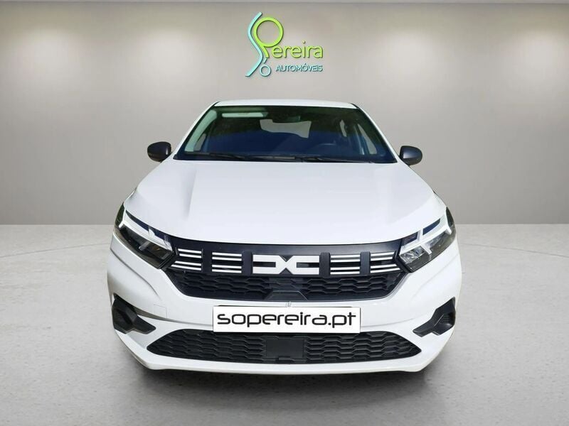 Branco Usado 2023 Dacia Sandero Expression Citadino | € 12.900 (Super Preço) - Imagem 1/4