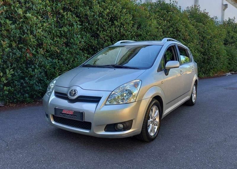 Cinzento Usado 2008 Toyota Corolla | € 6.950 - Imagem 1/4