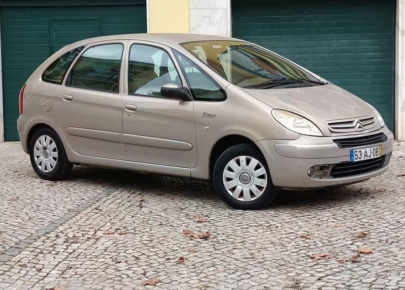 Usado 2005 Citroën Xsara Picasso Monovolume | € 1.850 (Preço justo) - Imagem 1/4