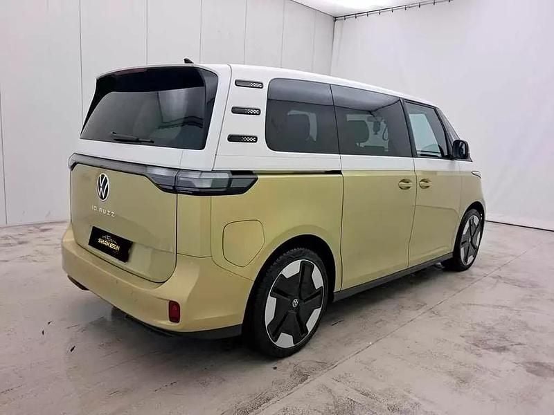 Usado VW ID. Buzz Pro 150 kW (204 HP) 2023 Amarelo Monovolume