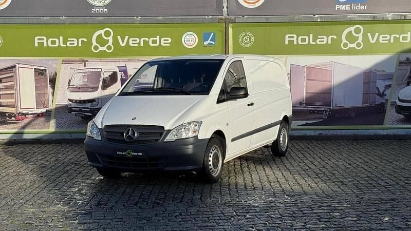 Branco Usado 2011 Mercedes Vito Van | € 16.000 - Imagem 1/4