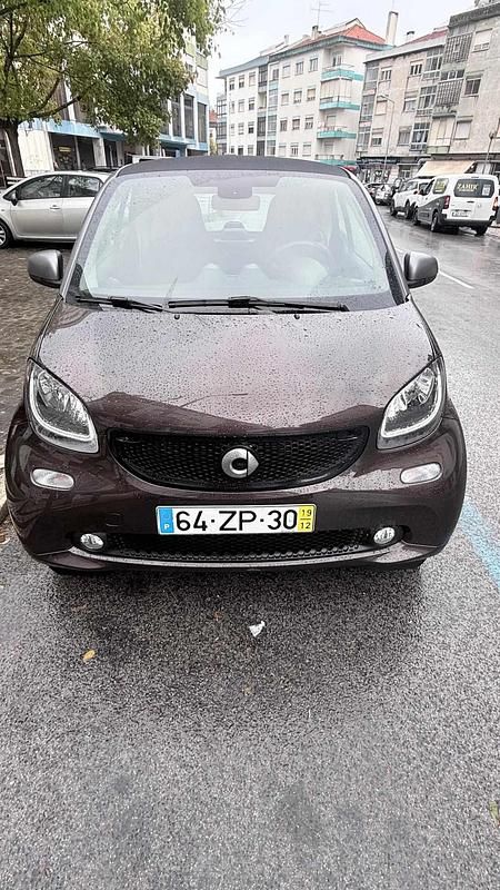 Outra Usado 2019 Smart ForTwo Coupé Coupé | € 13.500 (Preço justo) - Imagem 1/4