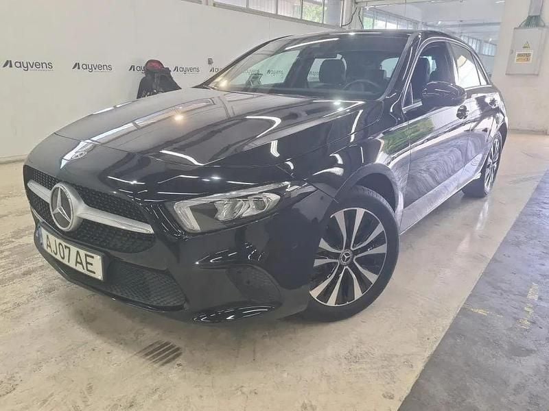 Preto Usado 2021 Mercedes A250 Style | € 26.400 (Preço justo) - Imagem 1/4
