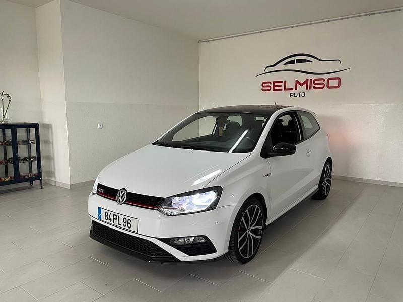Branco Usado 2015 VW Polo | € 19.500 - Imagem 1/4