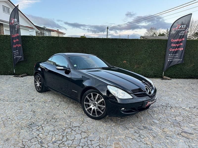 Preto Usado 2006 Mercedes SLK200 Cabrios | € 14.750 (Preço justo) - Imagem 1/4