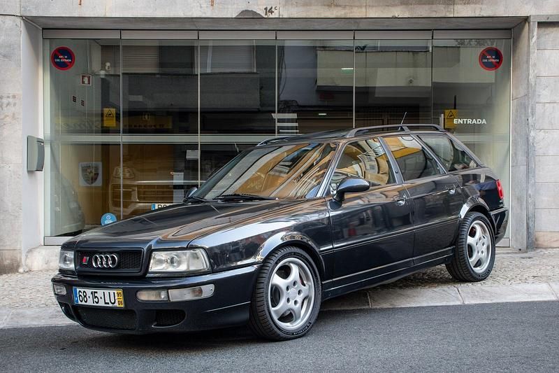 Cinza Usado 1995 Audi 80 Carrinha | € 55.900 - Imagem 1/4