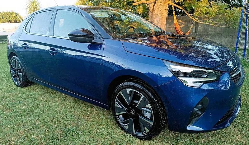 Usado 2021 Opel Corsa-e Edition Citadino | € 15.400 (Preço justo) - Imagem 1/4