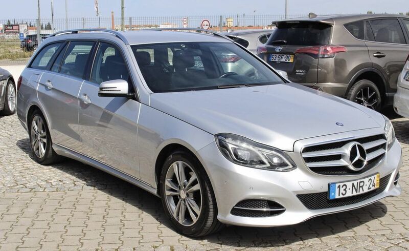 Usado 2013 Mercedes E220 Sedan | € 15.900 (Preço justo) - Imagem 1/4