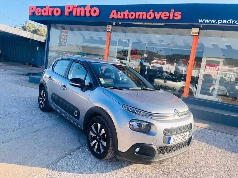 Cinza Usado 2018 Citroën C3 Feel Citadino | € 13.750 (Preço justo) - Imagem 1/4