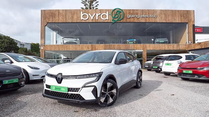 Branco Usado 2022 Renault Mégane Equilibre SUV | € 19.900 (Super Preço) - Imagem 1/4