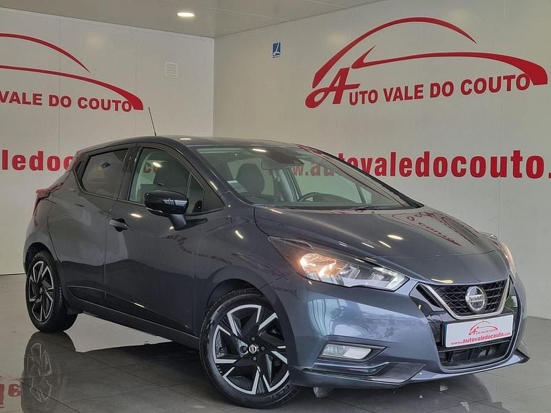 Cinza Usado 2022 Nissan Micra Citadino | € 16.490 (Preço justo) - Imagem 1/4