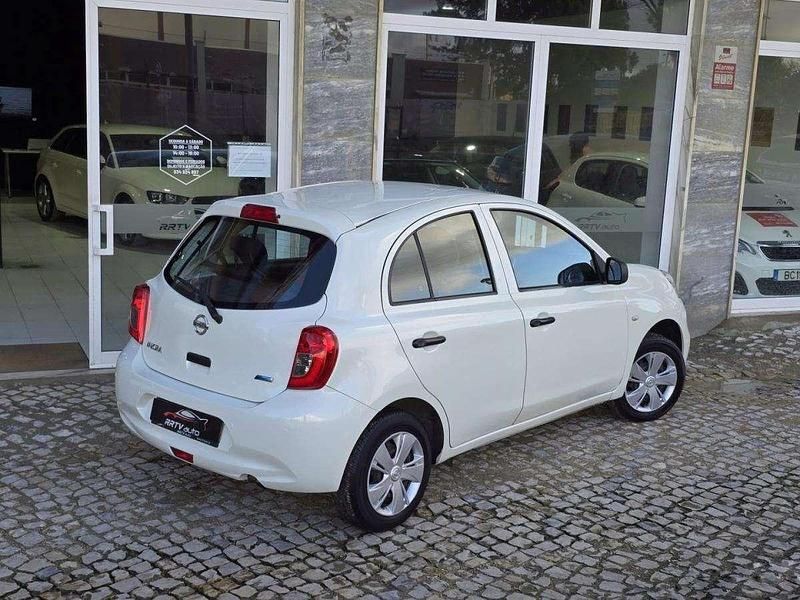 Usado Nissan Micra Acenta 80 HP (58 kW) 2013 Branco