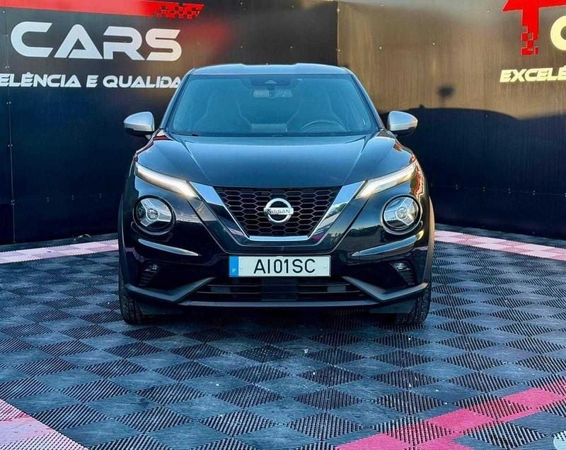 Usado Nissan Juke N-Connecta 114 HP (83 kW) 2021 Preto SUV