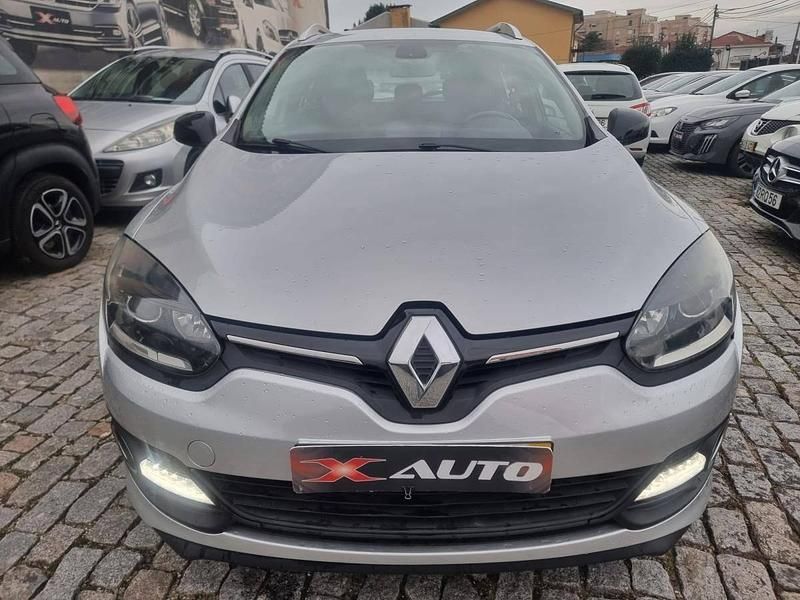 Usado Renault Mégane III 110 HP (80 kW) 2015 Cinzento Carrinha