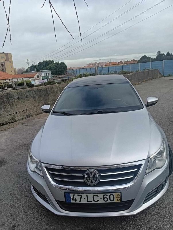 Cinzento Usado 2010 VW CC Sedan | € 10.950 (Caro) - Imagem 1/4
